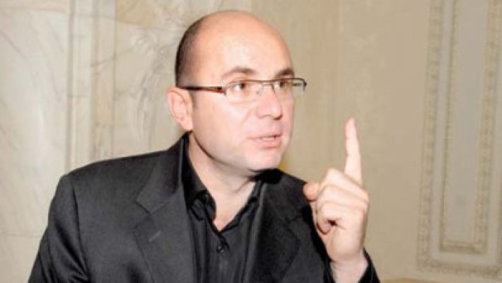 Cozmin Guşă: 